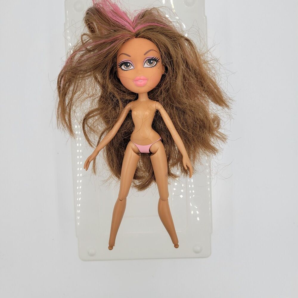 Bratz Hello My Name is Yasmin 2015 Doll No Shoes/Feet Or Clothes